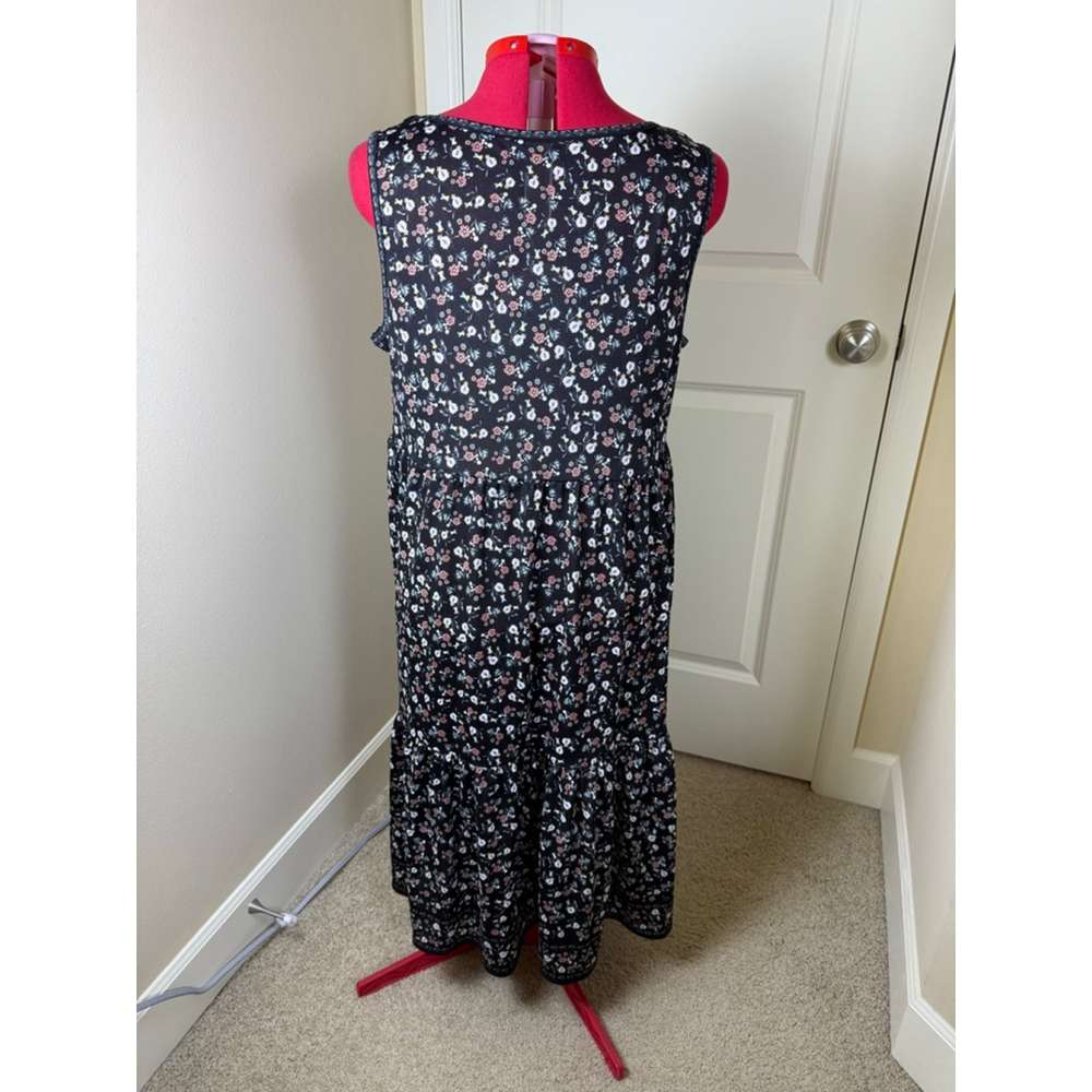 Women's Max Studio XL Black Floral Tiered Maxi Dress - Picture 6 of 11